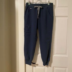Figs Zamora jogger scrub bottoms, small petite